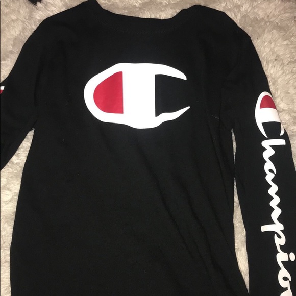 black and red champion shirt